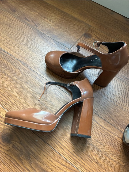 Madden Girl Shoes - Madden Girl Tan Patent Mary Jane Platform Heels